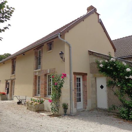 Au Clos Des Colombages Bed & Breakfast Athis ภายนอก รูปภาพ